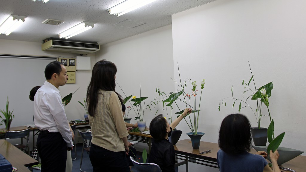 大宮西口　池坊いけばな教室