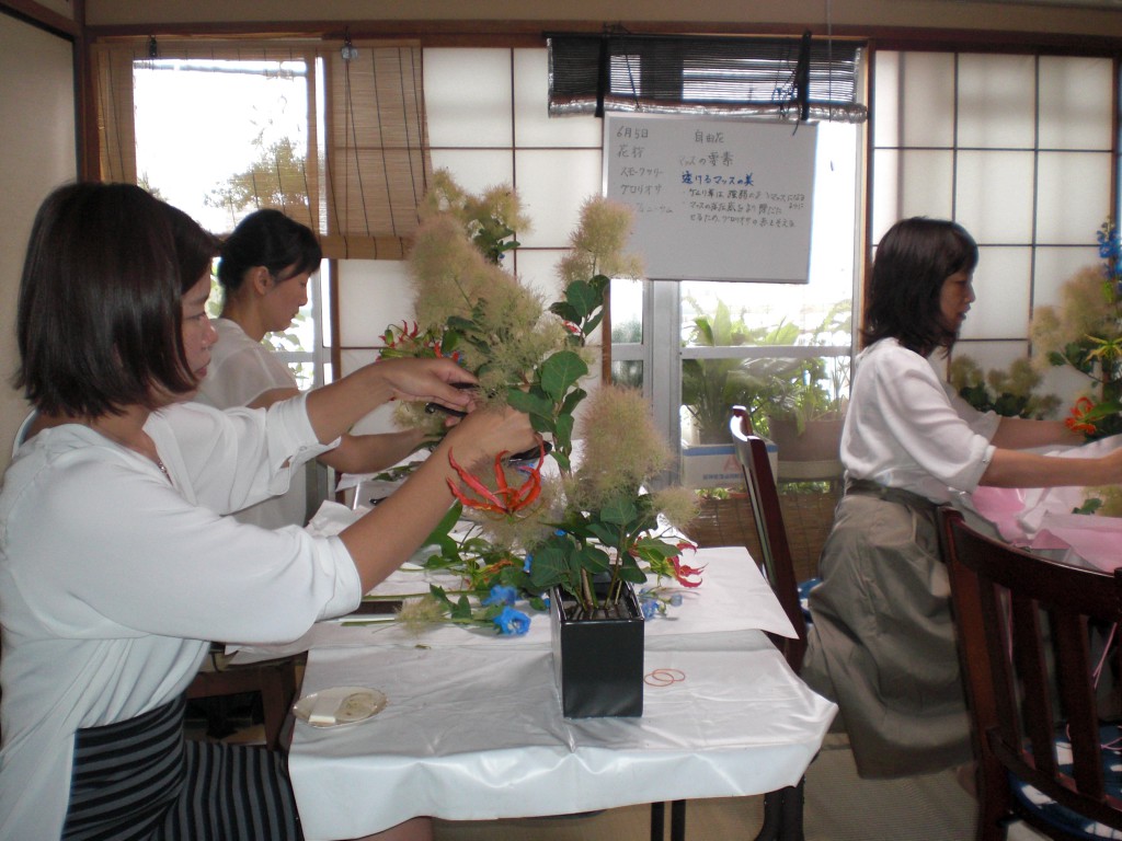 池坊（華道）・表千家（茶道）教室