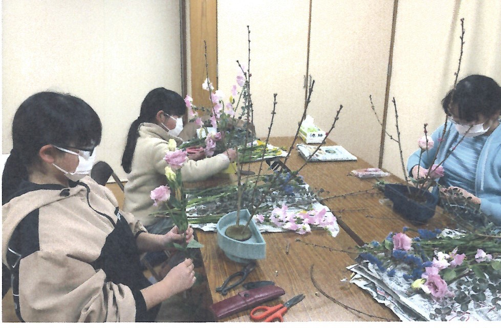 松山市清水５区集会所　いけばな教室