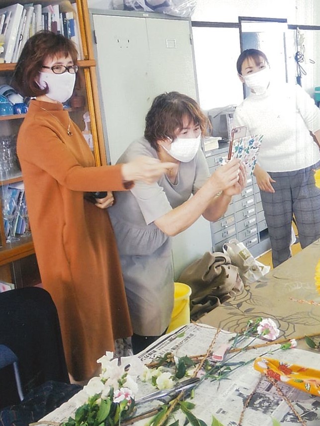 麓フサ子　池坊大正教室