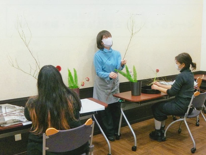 Ikenobo 花遊び 池坊公式 全国のいけばな教室検索サイト Ikenobo 花遊び 池坊公式 全国のいけばな教室検索サイト