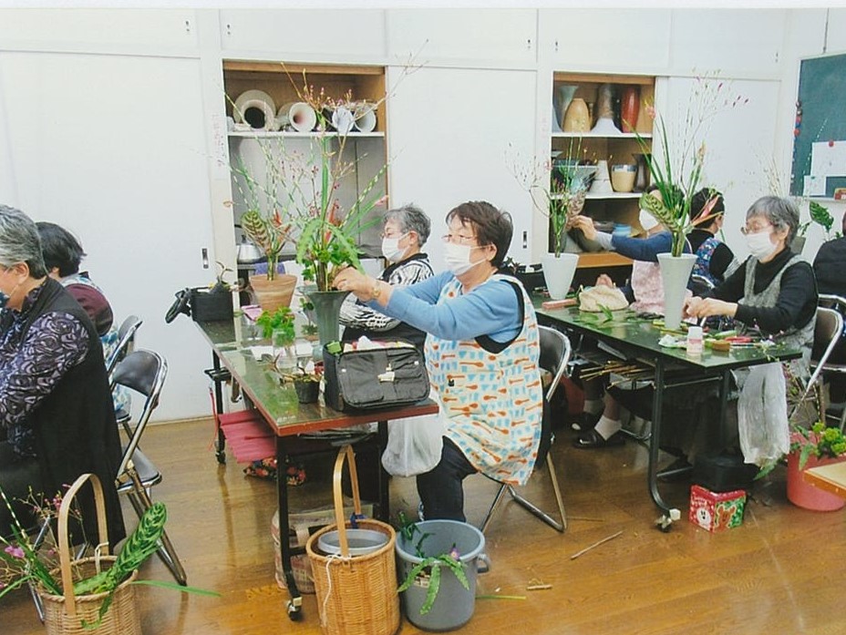 伊貝玉永　池坊いけばな教室