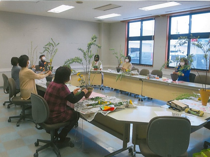 古川祐花　池坊いけばな教室　サンサン横手教室