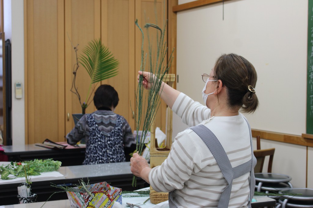 市川定子　池坊いけばな教室