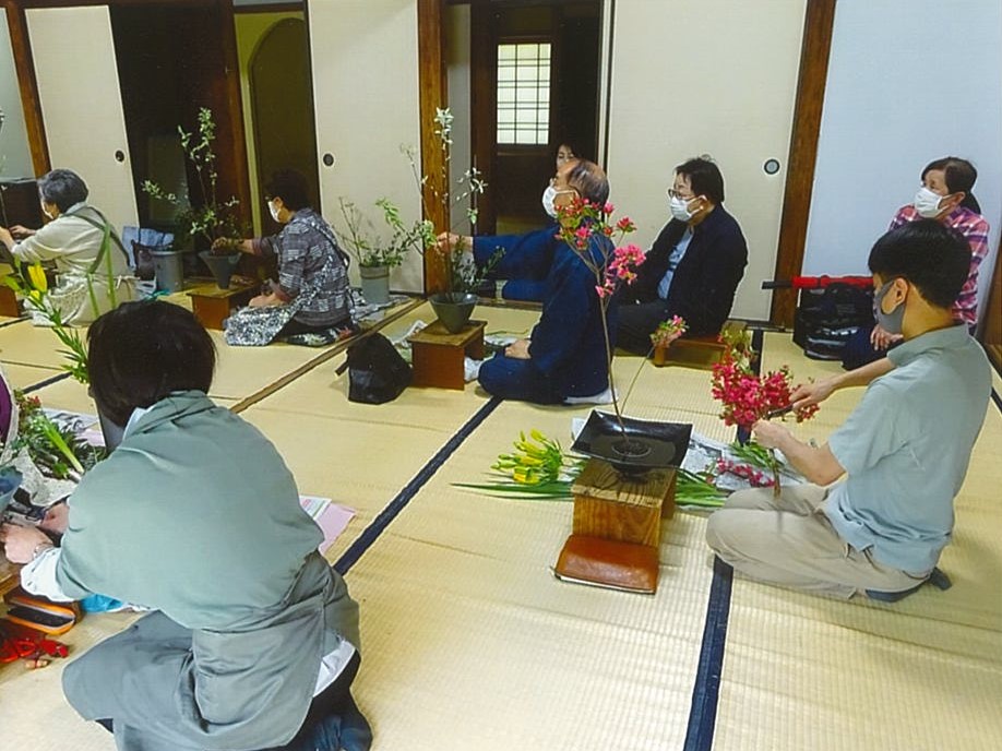小夏一耕　池坊いけばな教室