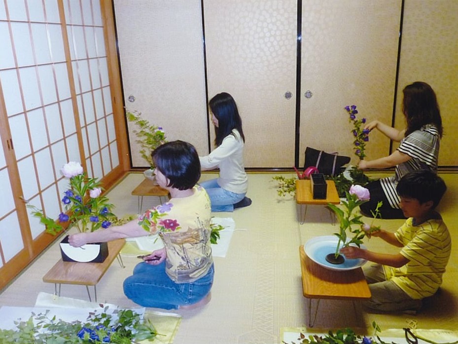 西入　池坊いけばな教室