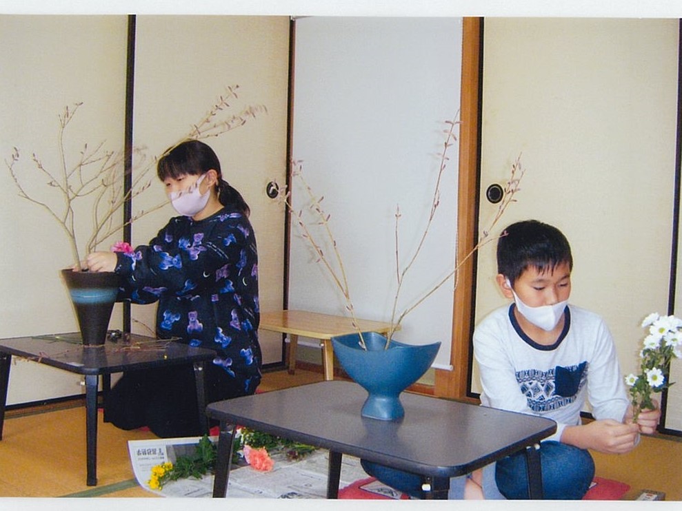 関藤芳子　池坊いけ花教室（華芳会）