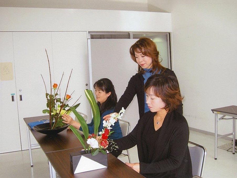 大野公民館「池坊いけ花講座」