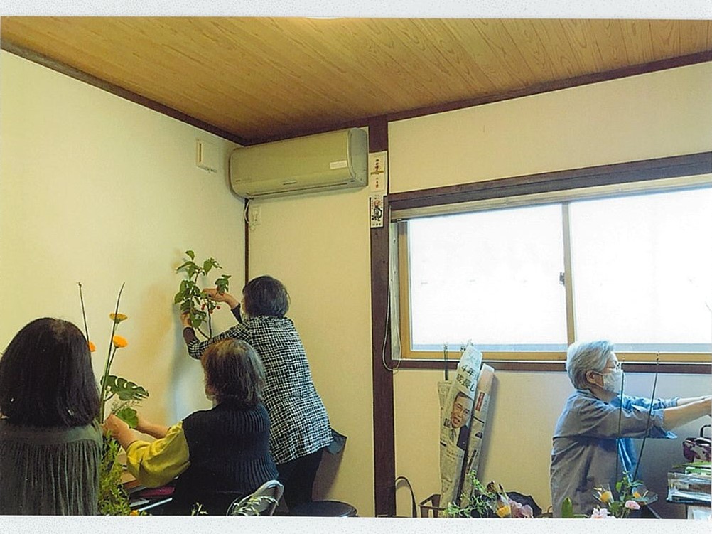 大塚タカ子　池坊いけばな大分羽田教室