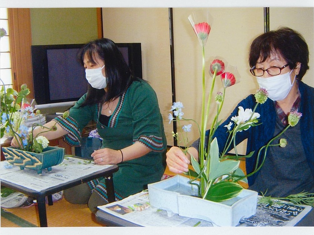 関藤芳子　池坊いけ花教室（華芳会）