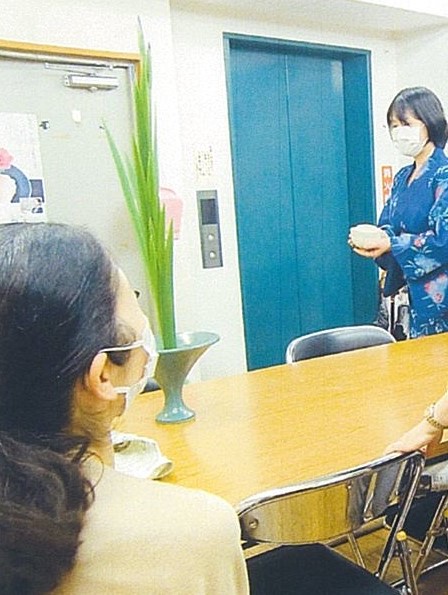 各諸流いけばな教室　金曜日（五十嵐恵子教室）