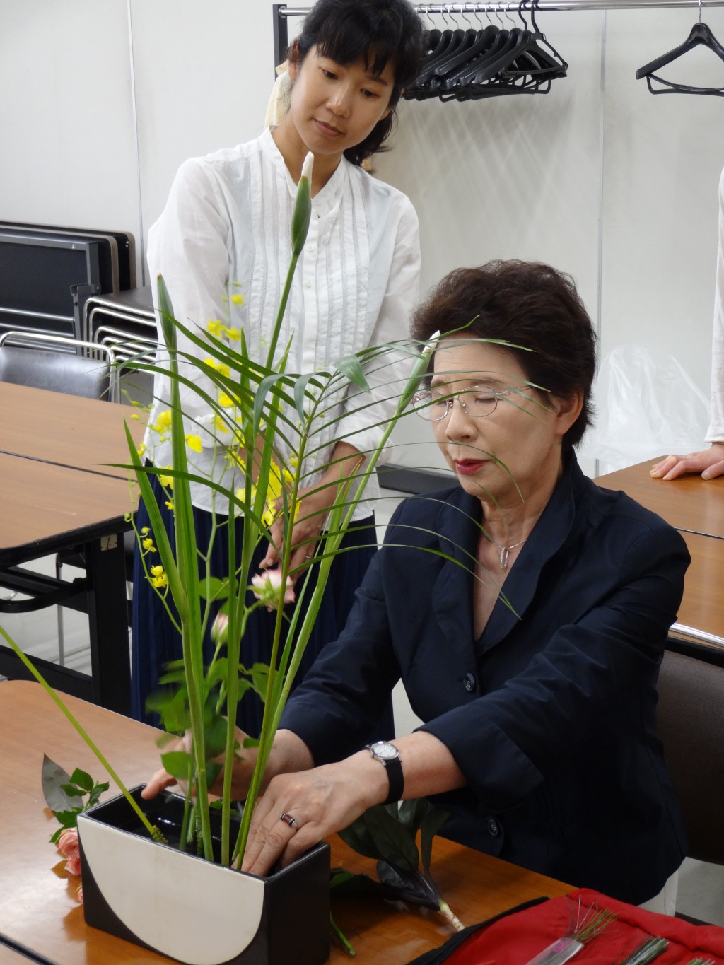 長野県カルチャーセンター　MIDORI教室　池坊いけばな