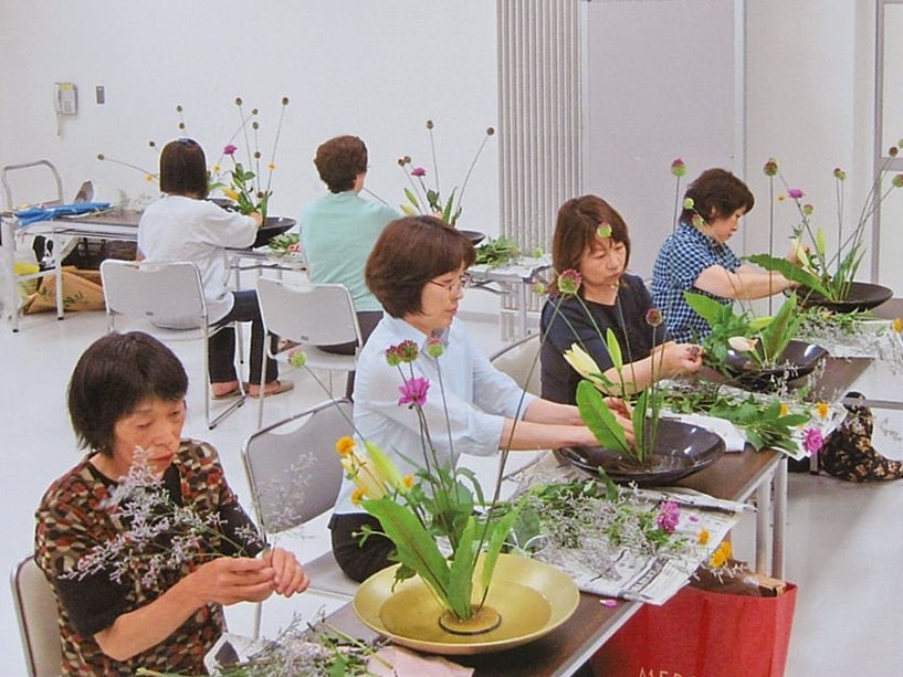 大野公民館「池坊いけ花講座」