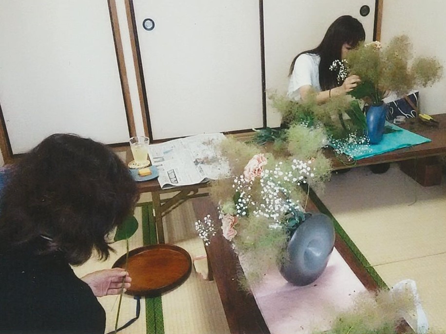 朱花　東神の倉いけばな教室