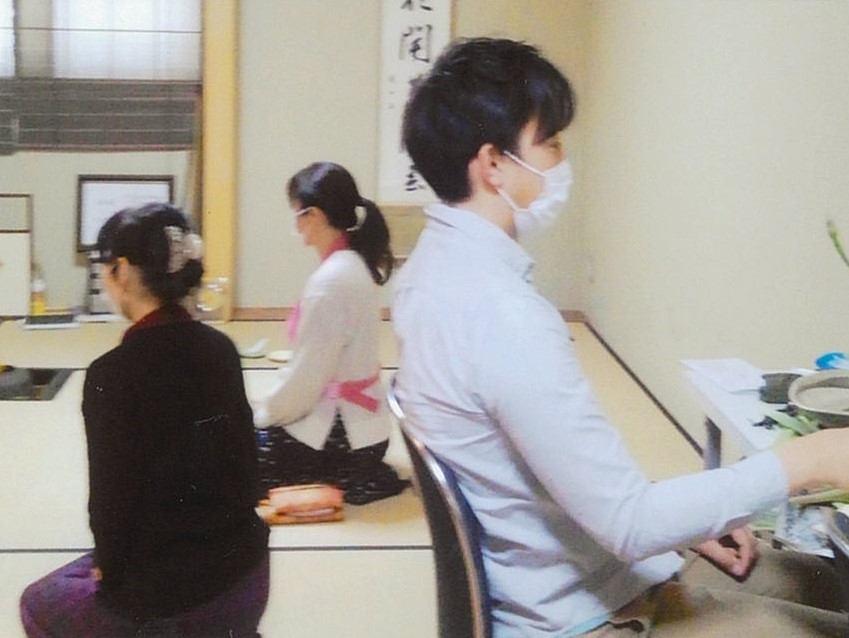 梅原悦子　池坊いけばな中崎教室