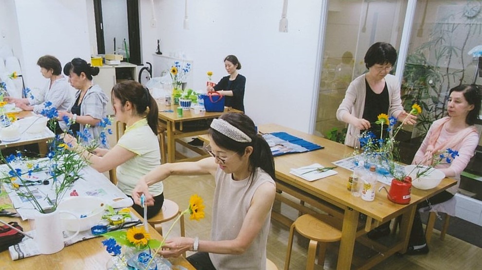 メイプル・カルチャー池坊いけ花教室