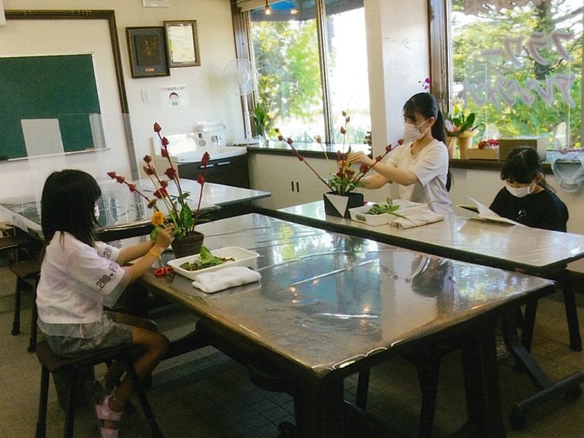 池坊いけばな教室・池坊子供いけばな教室