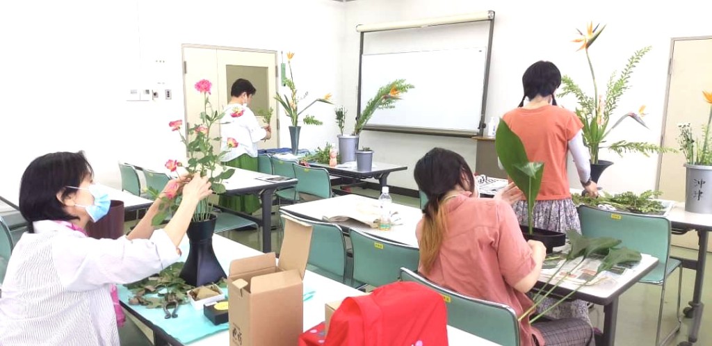 静花いけばなサークル