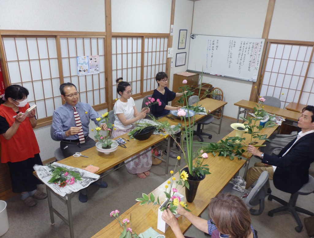 宮日カルチャーセンター 池坊いけばな教室